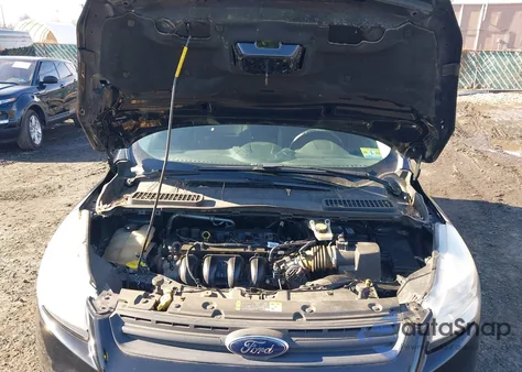 2016 Ford Escape S from USA, damaged, VIN 1FMCU0F75GUB50173